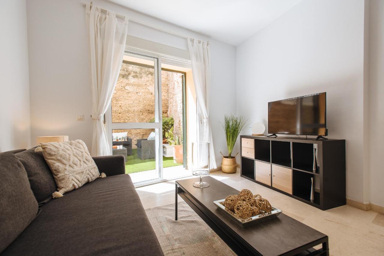 Sol Suite Apartment With Garden Sevilla Exterior foto